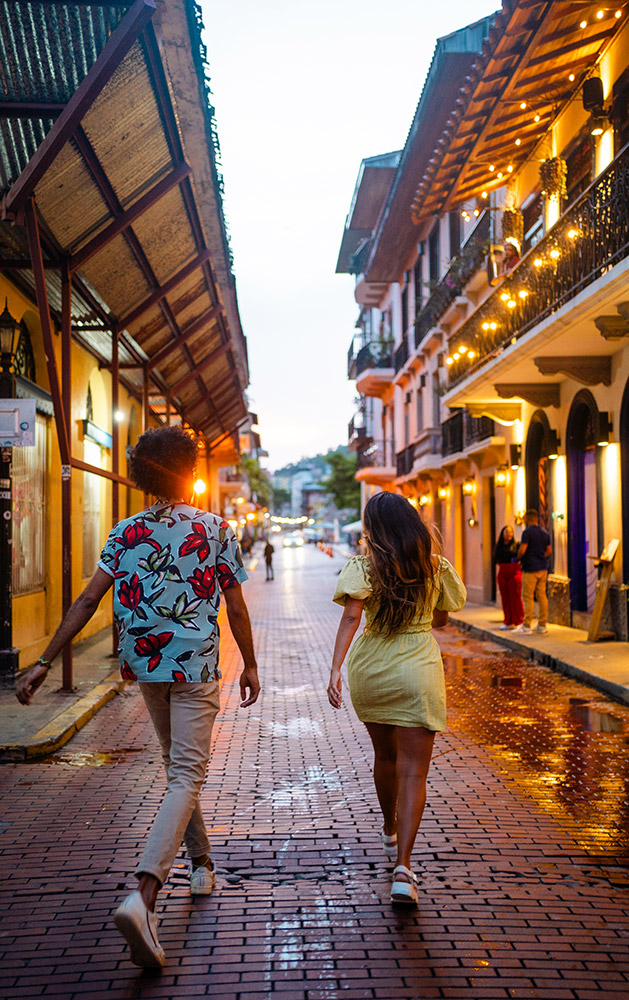 Dos Panamás: Ciudad y Las Perlas